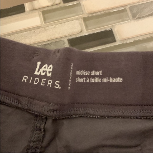 🤩NWT RIDERS BY LEE Women's Utility Shorts - Gray Camo size 20W - Picture 6 of 15